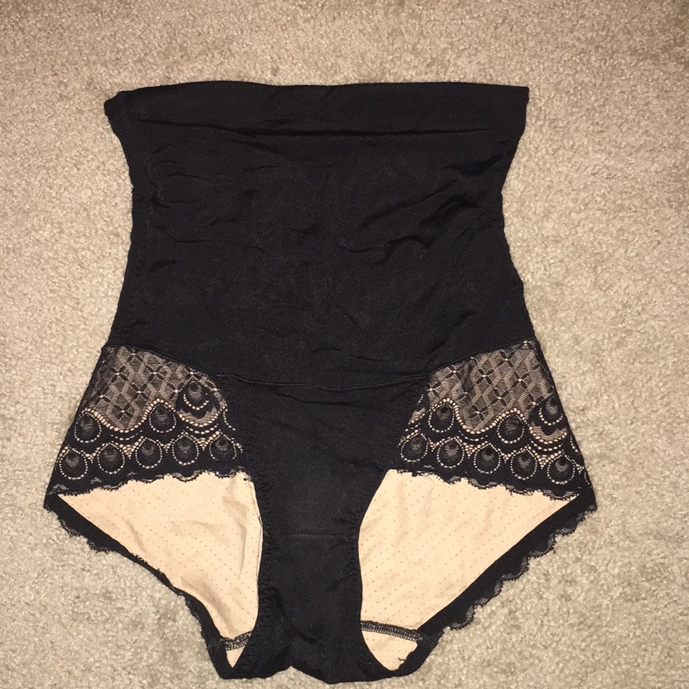 Size medium waist and tummy slimmer